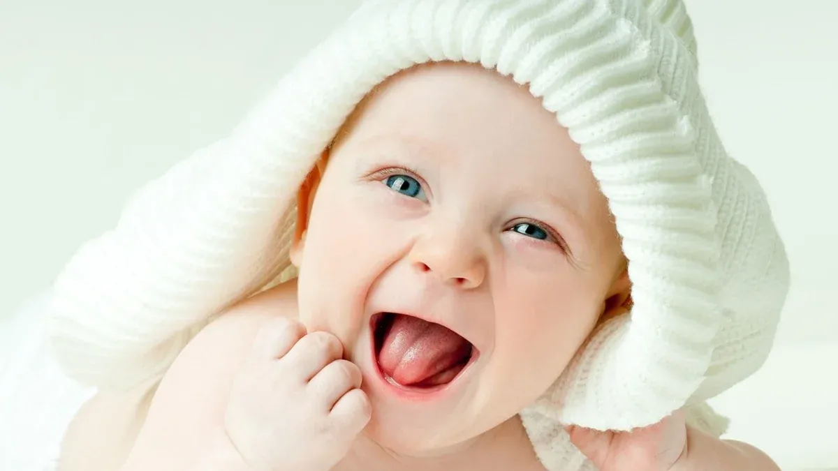 Bộ sưu tập 100+ ảnh em bé cute đáng yêu nhất