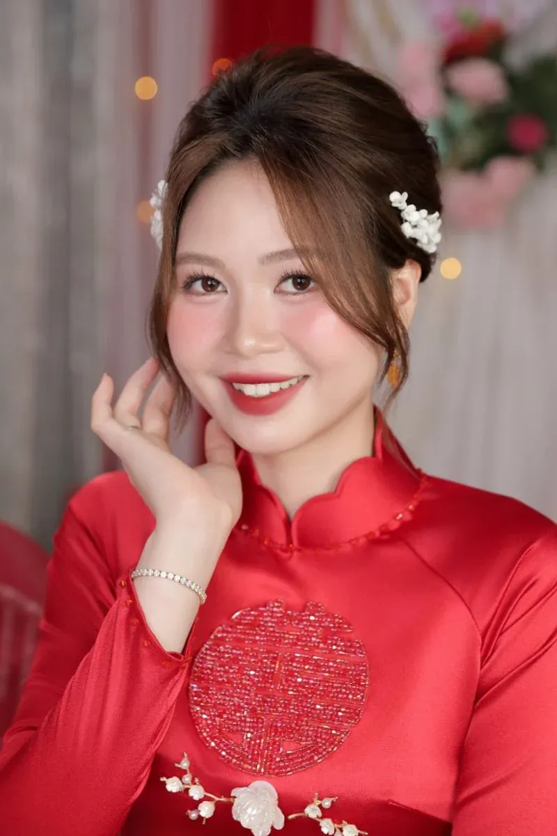 Tuyển tập 100+ kiểu tóc mặc áo dài tôn dáng nhất